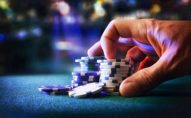 Payout table reference Money Train payout table showing symbol values